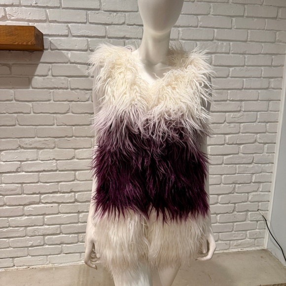 Ombre Faux Fur Vest Cream Plum Purple Shaggy Statement Festival Boho Glam BNWT - Picture 14 of 16